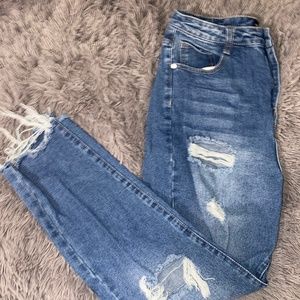 Medium Wash Pretty Little Thing Distressed Skinny Jeans